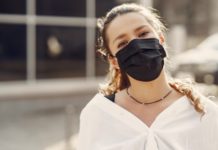 Пришла жара. Какие медицинские маски лучше носить?